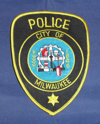 Milwaukee, Wisconsin Police Shoulder Patch - Old style, Obsolete ...