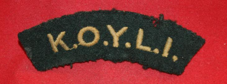 British Army: K.O.Y.L.I Cloth Shoulder Flash - KING'S OWN YORKSHIRE LIGHT INF
