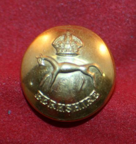 British: Berkshire Yeomanry Battery (299th Field Regiment R.A) Uniform Button